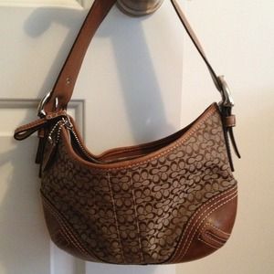 Authentic coach purse