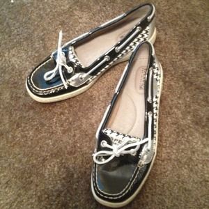 Sperry Shoes size 7M $40