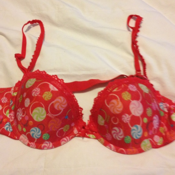 VS push-up 36C - Picture 1 of 4