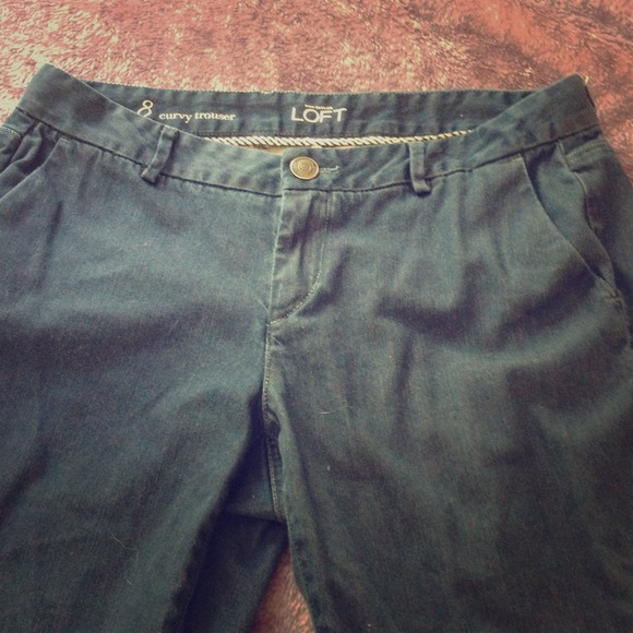 Curvy trouser