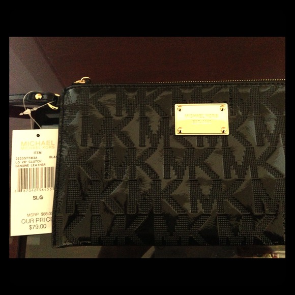 REDUCED! MK black patent wristlet