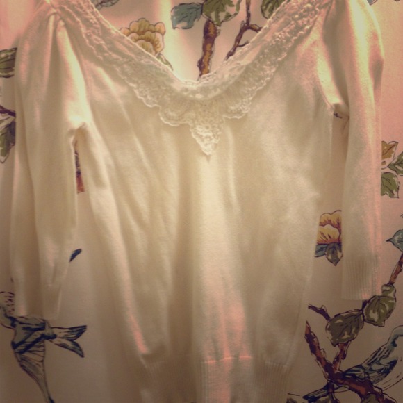 Heritage 1981 Cream Colored Knit Top