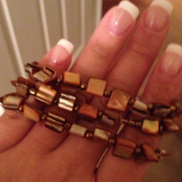 Bracelet