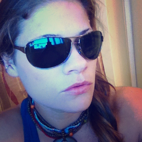 Ray Ban sunglasses aviator style Men's or Women's