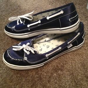 🚫SOLD🚫FOR CLAUDETTE CHAVEZ VANS