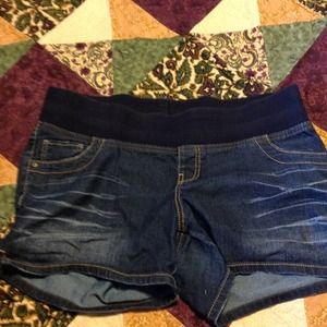 Maternity denim shorts