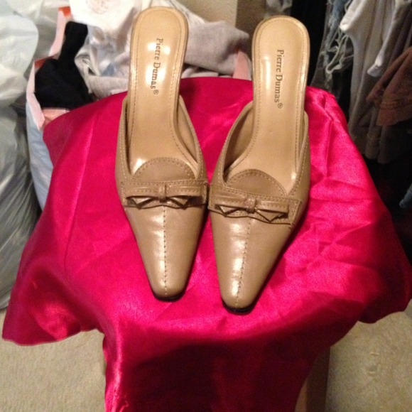 Dress shoes by Pierre Dumas - Picture 1 of 3