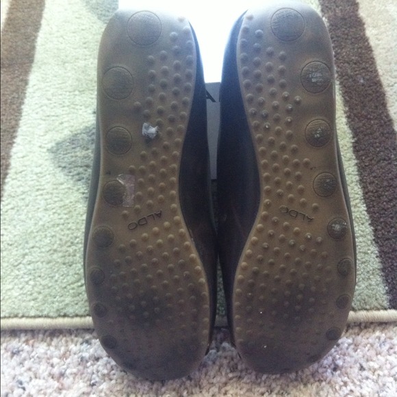 🎉Host Pick🎉11/18 Brown Aldo flats - Picture 2 of 2