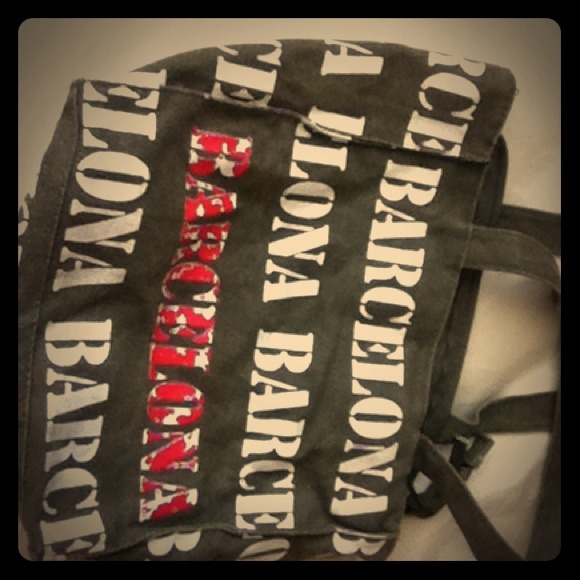 Olive green "Barcelona" tote purse.