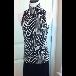 🔴⬇REDUCED⬇🔴ZEBRA Print sleeveless shirt 👚