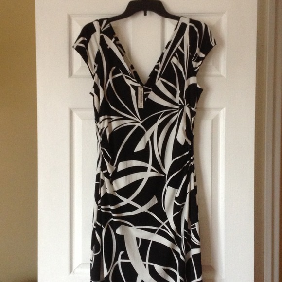 Beautiful black and white dress
