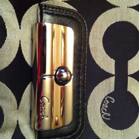 Reduced! Coach purse - Picture 4 of 4