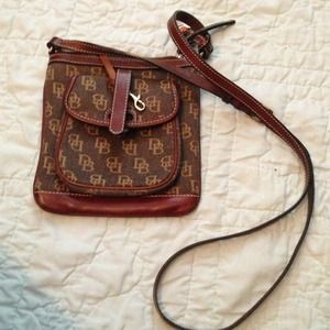 Dooney and Bourke side bag