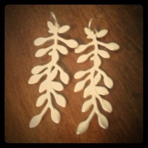 🚫Sold🚫@samibeck91 5/13 Branch dangly earring
