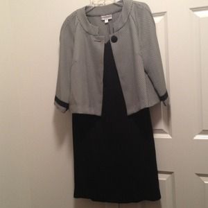 ⛔REDUCED⛔Danny & Nicole black dress