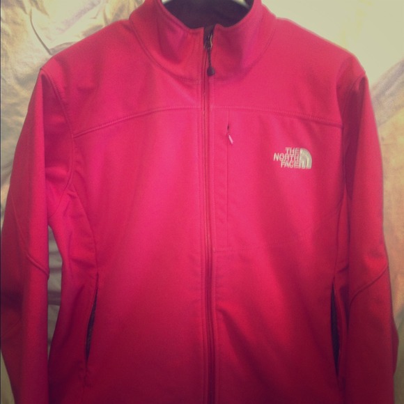 RESERVED Apex North face woman's coat