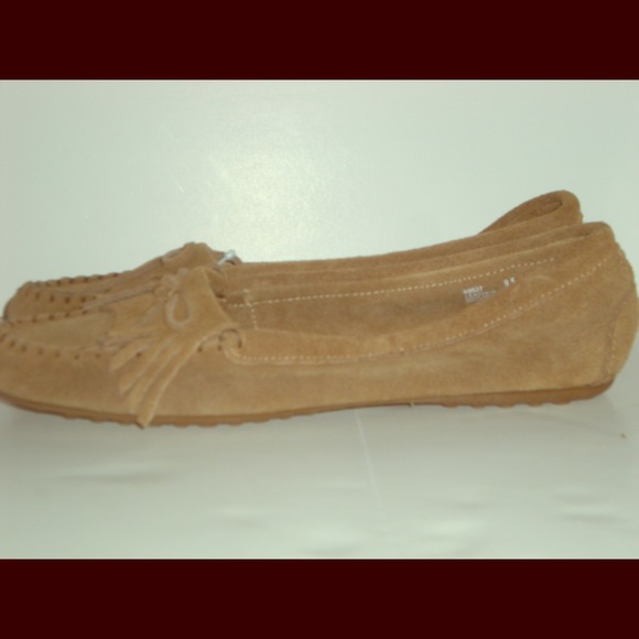 Minnetonka's never worn