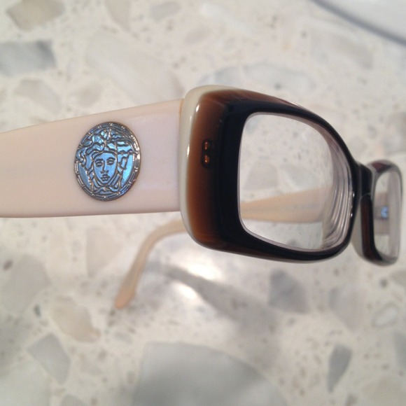 Versace glasses👓 - Picture 2 of 4