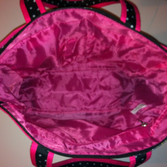 Extra large Polyester tote. - Picture 3 of 3