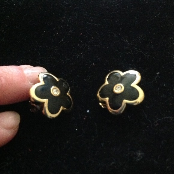 Flower studs - Picture 4 of 4