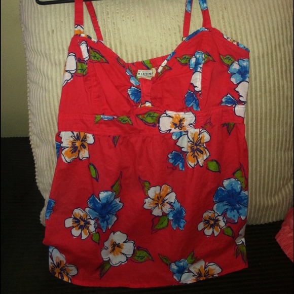 Red floral flowey top