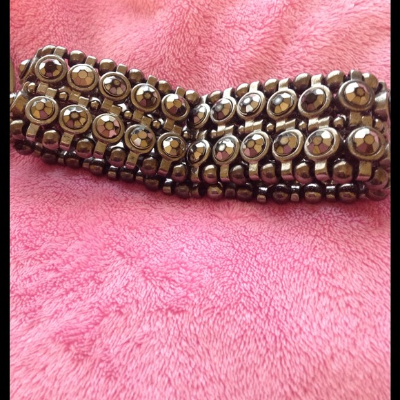 Bundle - Picture 3 of 4