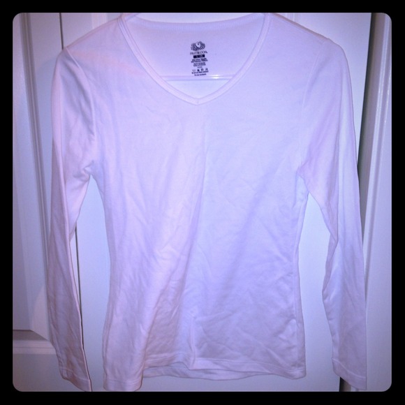 V-neck white long sleeve top