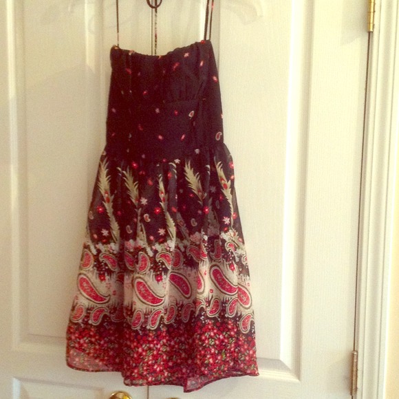 Twenty One Dresses & Skirts - *Reduced* Sun/cocktail dress! Fun fall print!