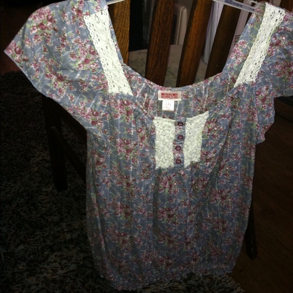 Peasant top from target. Lace detail