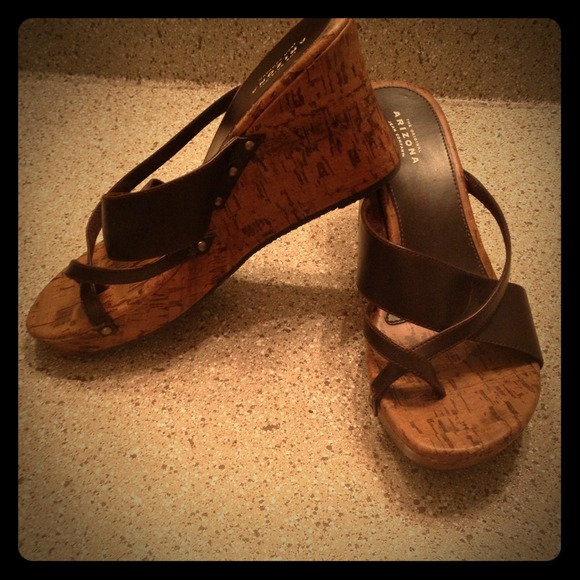 Brown Arizona sandals. Only worn once. - Picture 1 of 3