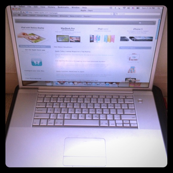 PowerBook g4 apple laptop works like new SOOOOLLLD
