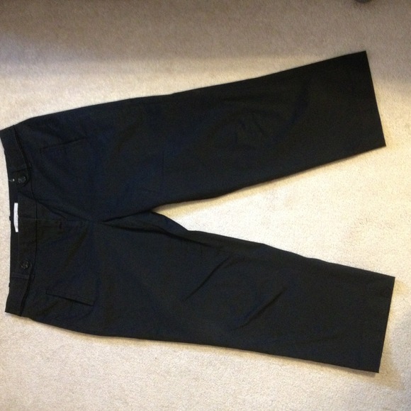 SOLD IN BUNDLE Loft marissa black crop