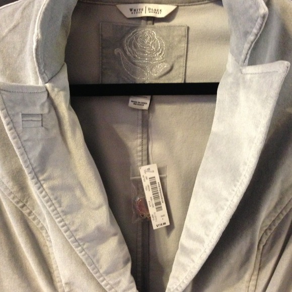 🎀SOLD🎀White House/Black Market Jacket - Picture 3 of 4