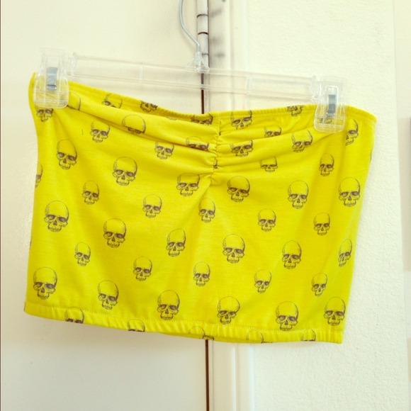 Skull bandeau