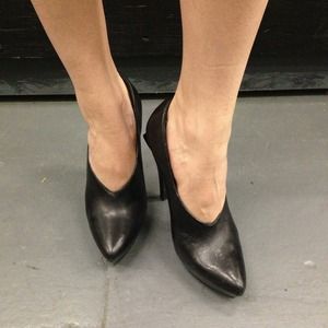 *RESERVED**SALE*Authentic Alexander Wang pumps