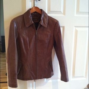 Guess brown leather jacket size:small
