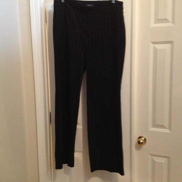 SOLD REDUCED Size 14 Karen Kane dress pants