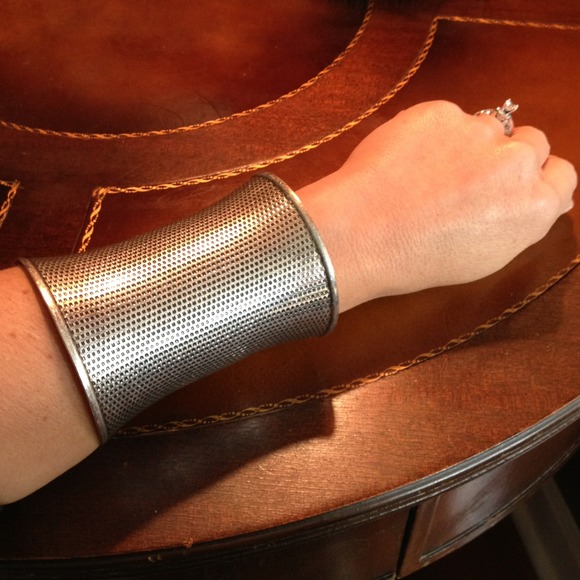 Chunky bracelet! - Picture 2 of 3