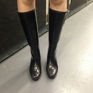 *REDUCED* Hunter wedge rainboots