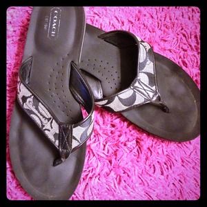 ❌SOLD ❌Coach Foam Flip Flops