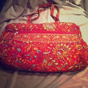 Cute. quilted. small. carry all bag👜