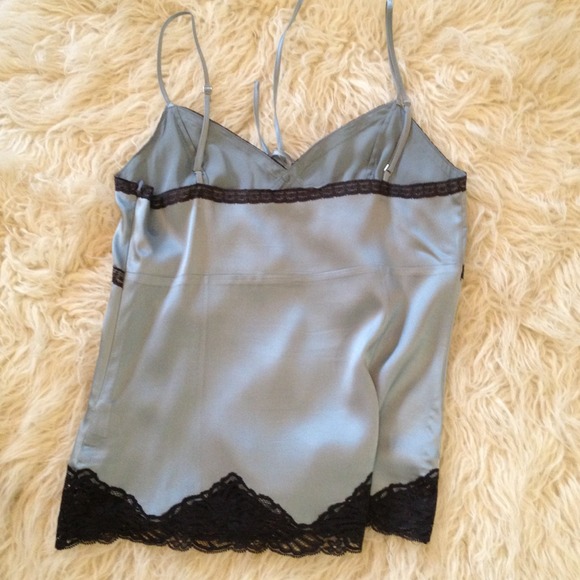 Oh Blue Silk... - Picture 4 of 4