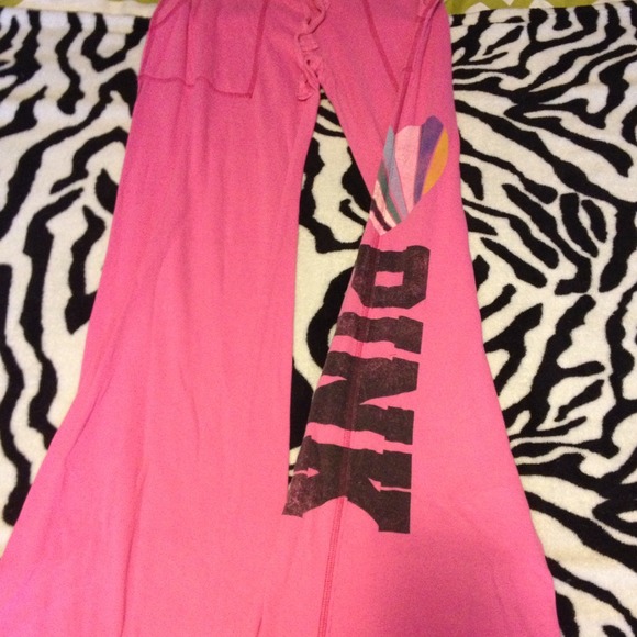 🚫🚫🚫sold🚫🚫🚫Victoria's Secret pink sweats