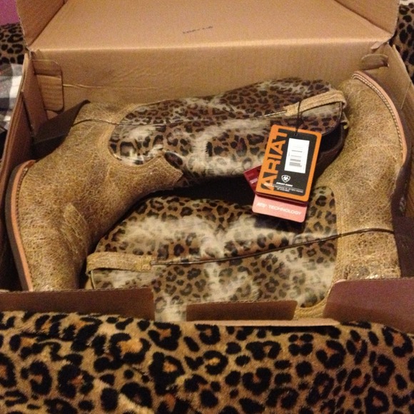 Original Ariat cheetah boots