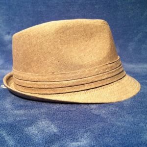 Bundle gray fedora hat and blk chnl sunglasses