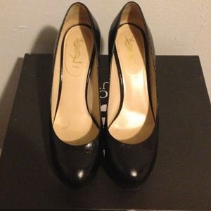 👠REDUCED YSL TRIBUTE II ESCARPIN IN BLACK LEATHER