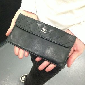 *REDUCED*Authentic Vintage Chanel Pocket