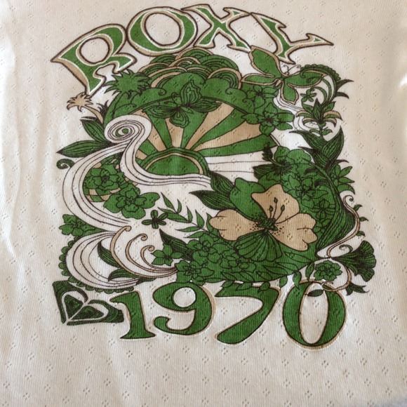 🚫SOLD 🚫Roxy cotton top - Picture 2 of 3