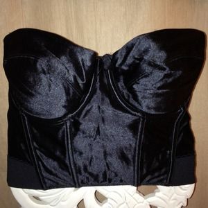 Bundled* Victoria's Secret strapless Bra low back