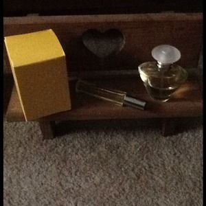 Mary Kay Journey perfume